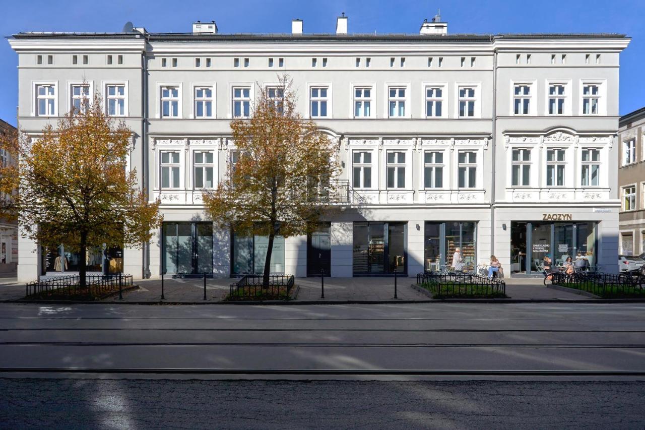 Plantonia Aparthotel Краков Экстерьер фото