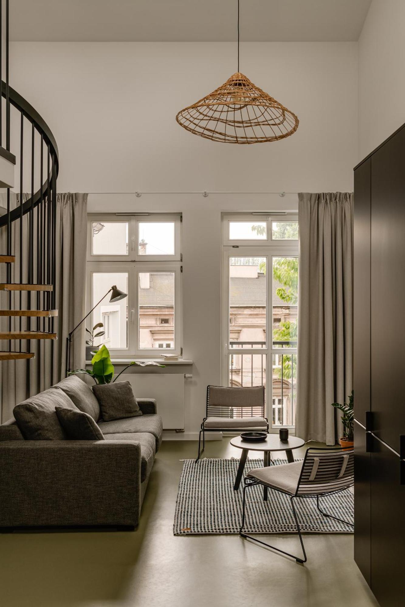 Plantonia Aparthotel Краков Экстерьер фото